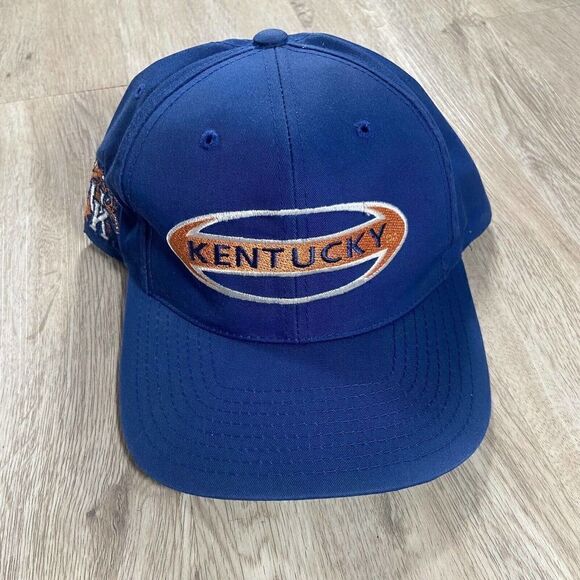 Vintage Kentucky Wildcats Hat Snapback College Basketball Blue Cap - Picture 1 of 8